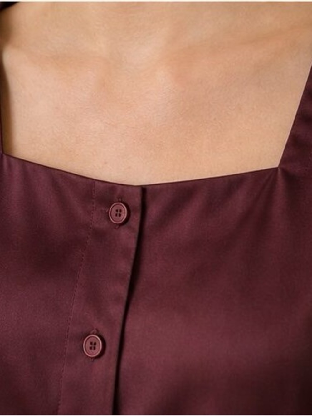 Women’s Square-Neck Button Front Top in Burgundy - Picture 4 of 6